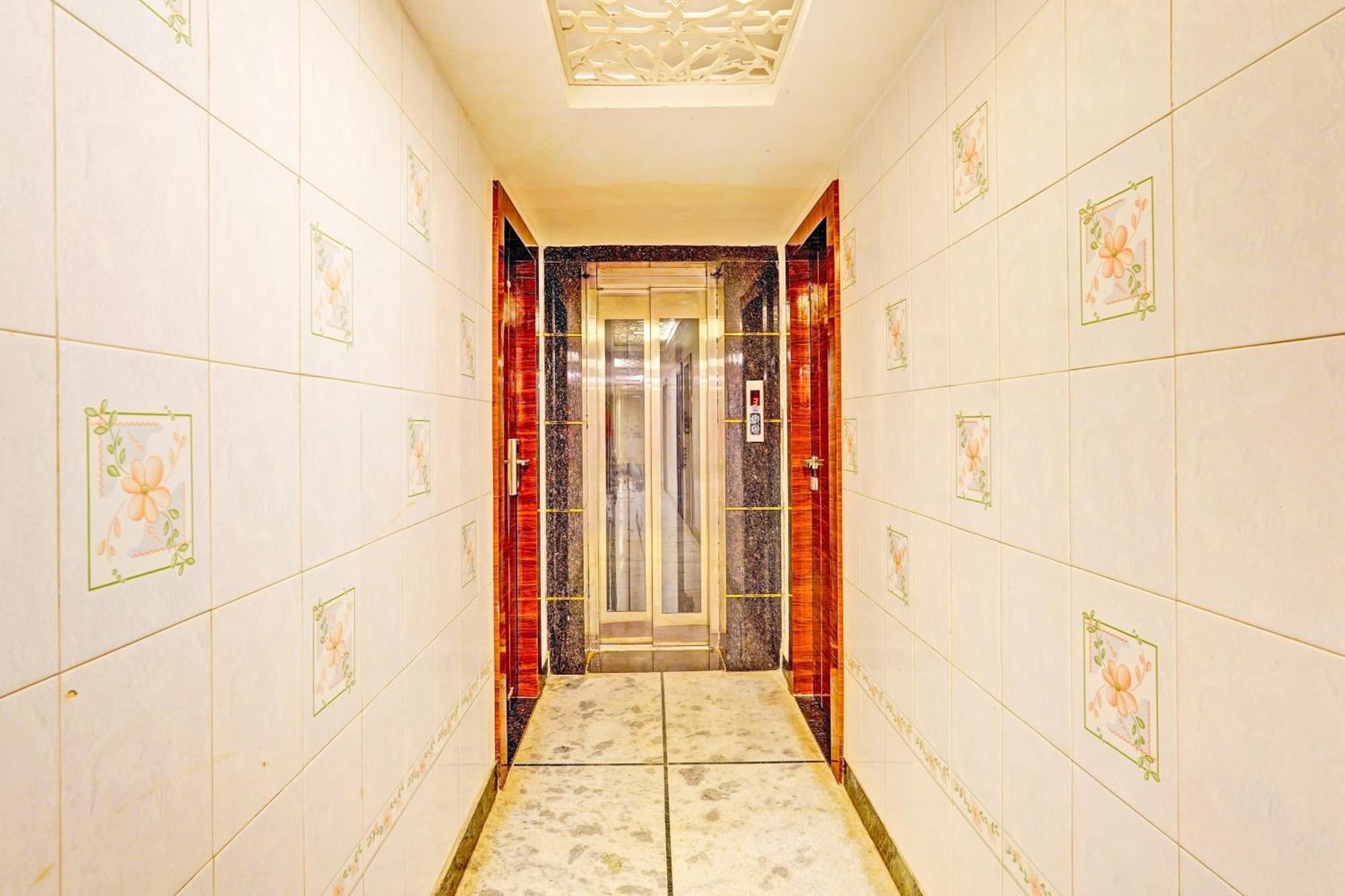 Hotel O Admire Suit Chennai Exterior photo